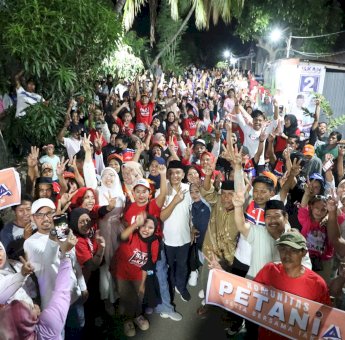 IAKAN Dicegat Emak-emak dan Petani saat Kampanye ke Bonto Salluang