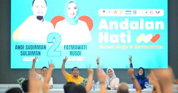 63 Legislator DPRD Sulsel Terus Bergerak, Kampanye Masif Andalan Hati Lewat Spanduk-Baliho