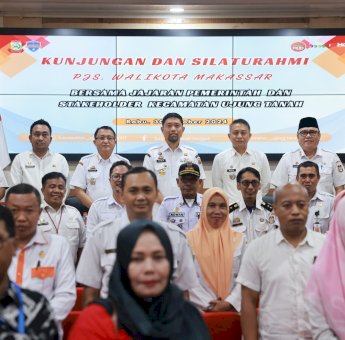 Kunker di Ujung Tanah, Pjs Wali Kota Makassar Arwin Azis Tekankan Peningkatan Pelayanan Publik