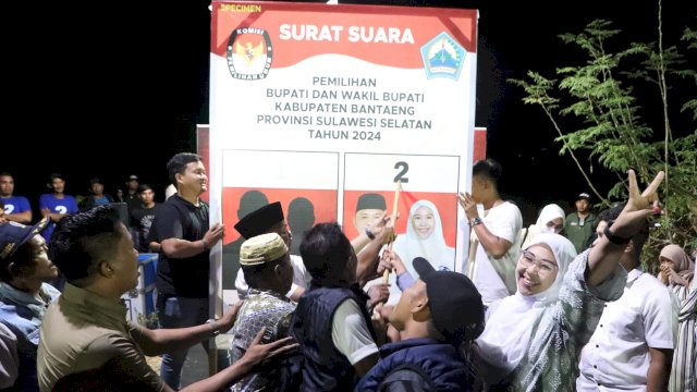 Calon Wakil Bupati Banteng Nomor Urut 2 Kanita Kahfi,