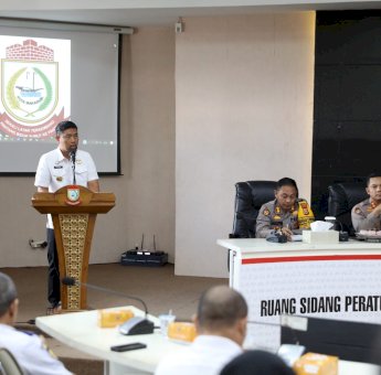 Pj Wali Kota Makassar Buka Rakor Penanganam Masalah Sosial di Simpang Lima Bandara Sultan Hasanuddin