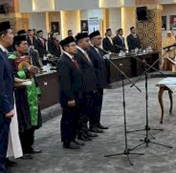 Pimpinan DPRD Makassar Resmi Dilantik, Komitmen Bekerja untuk Kesejahteraan Rakyat
