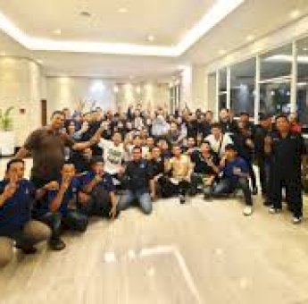 Sahiruddin Bawa Ratusan Kader NasDem Maros Saksikan &ldquo;Andalan Hati&rdquo; Debat Perdana di Pilgub Sulsel