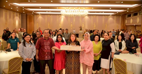 Pemimpin Tanpa Sekat, Fatmawati Berbaur dengan Pendeta dan Komunitas Tionghoa di Makassar