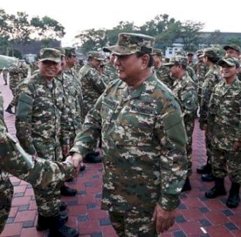 Istana Beberkan Alasan Prabowo Biayai Retret Kabinet Merah Putih dari Anggaran Pribadi