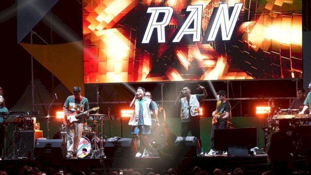 Puncak Hut Kalla ke 72