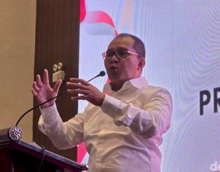 Pamer Kinerja di Makassar, Danny Pomanto Disebut Keliru Pahami Anggaran Pemerintah