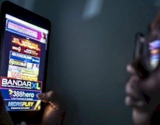 Menko Polkam Budi Gunawan Sebut 8,8 juta Warga Pengguna Judi Online Selama 2024, Terbanyak Anak Muda