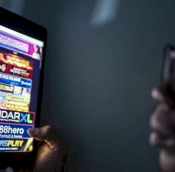 Menko Polkam Budi Gunawan Sebut 8,8 juta Warga Pengguna Judi Online Selama 2024, Terbanyak Anak Muda