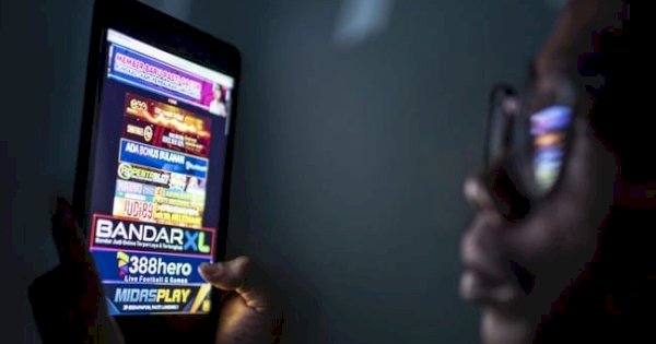 Menko Polkam Budi Gunawan Sebut 8,8 juta Warga Pengguna Judi Online Selama 2024, Terbanyak Anak Muda