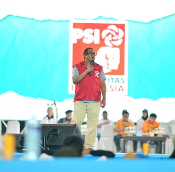 Maqbul Halim Orasi di Kampanye Akbar Andalan Hati: Sulsel Butuh Pemimpin Berpengalaman