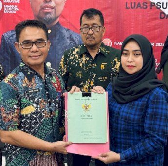 Pj Sekda Irwan Adnan Saksikan Serah Terima PSU Senilai Rp232 Miliar kepada Pemkot Makassar