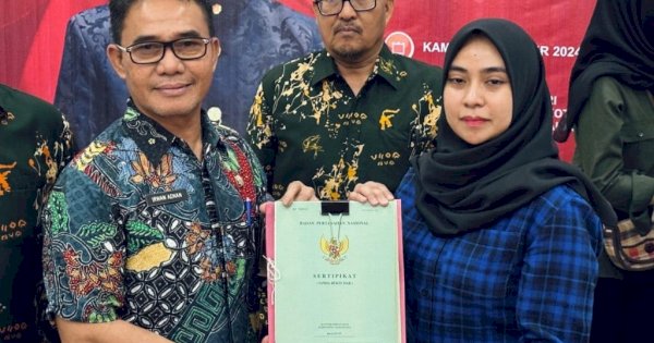 Pj Sekda Irwan Adnan Saksikan Serah Terima PSU Senilai Rp232 Miliar kepada Pemkot Makassar