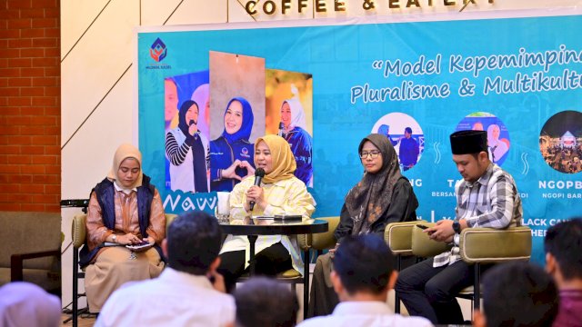 Lintas Aktivis Dialog Bareng Fatmawati Rusdi