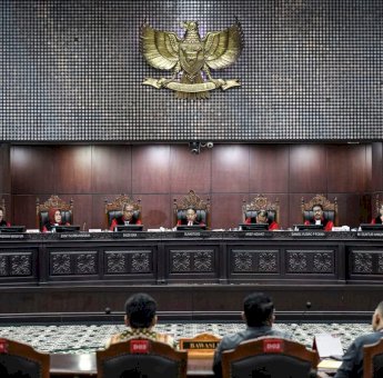 MK Putuskan Pilkada Ulang Digelar Paling Lambat 1 Tahun setelah Kotak Kosong Menang