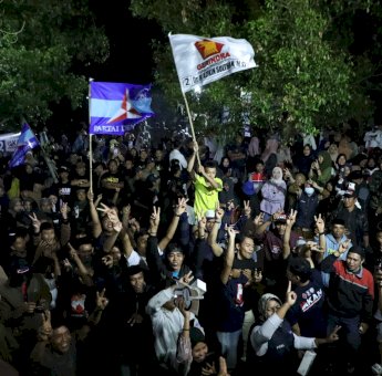 Rasakan Manfaat Program Ilham Azikin, Warga Balumbung Siap Menangkan IAKan