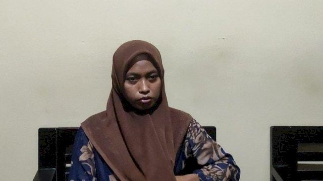 Guru Supriyani.(F-INT)