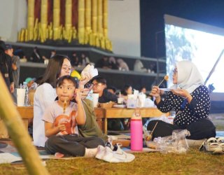 Cawawalkot Rezki Lutfi Ikut Berbaur Bareng Pengunjung di Pesta Kuliner MCN Mandala