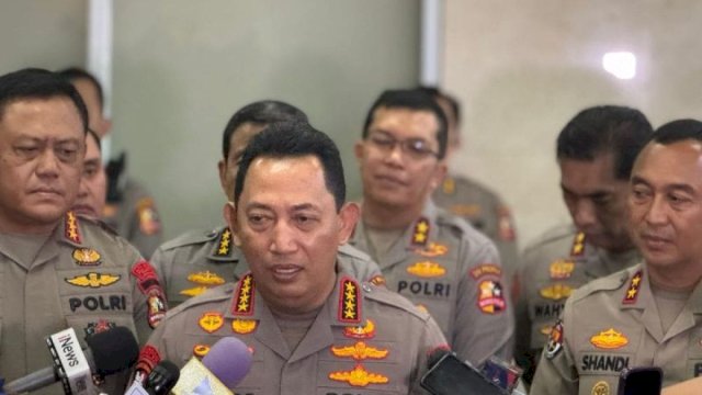Kapolri Bakal Pecat Polisi yang Terbukti Minta Uang Damai ke Guru Supriyani.(F-INT)