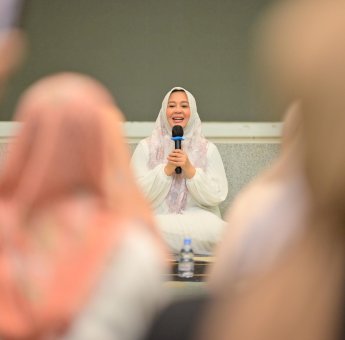 Ini Kebiasaan Fatmawati yang Jarang Terungkap, Rutin Gelar Pengajian setiap Malam Jumat