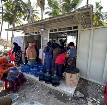 Di Selayar, Andi Sudirman Beri Kerja Nyata Infrastruktur Hingga Hadirkan Kebutuhan Arsinum di Pulau