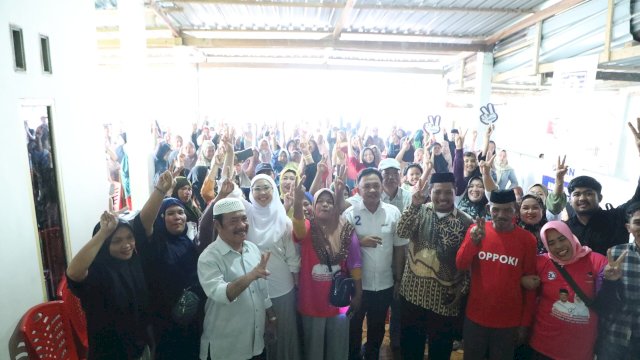 Pak Ilham dan Bu Kanita ini punya program unggulan yaitu tuntas jalan aspal