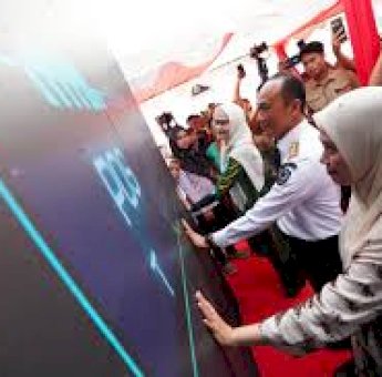 Luncurkan Posyandu Era Baru Standar Pelayanan Minimal, Andi Tenri Anna: Jadi Pusat Kesehatan Keluarga