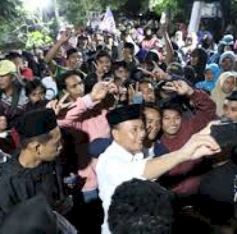 Berbeda dengan Uji Nurdin, Kunjungan Ilham-Kanita di Pa&rsquo;bumbungan Disambut Meriah Warga