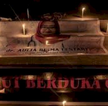 Bully PPDS Undip, Ibunda Dokter Aulia Menangis di DPR: Anak Saya Bukan Dapat Ilmu Malah Disiksa