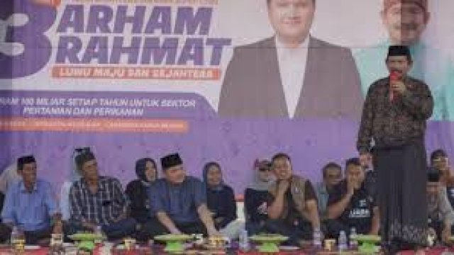 Kampanye Paslon Arham-Rahmat di Larompong Selatan
