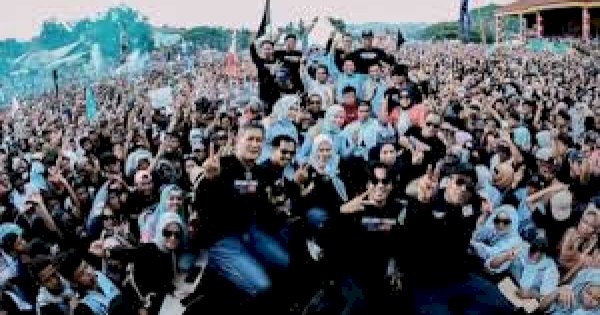 Puluhan Ribu Masyarakat Enrekang “Banjiri” Kampanye Akbar, Ucu-Iwan: Akan Kita Capai Kemenangan yang Lahir dari Hati Nurani