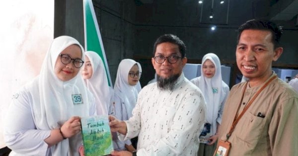 SMA Islam Athirah Bukit Baruga Pamerkan Hasil Karya di Athirah Baruga Education Expo 2024