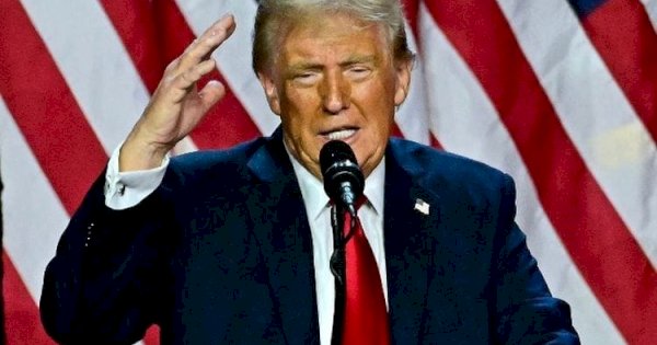 Terancam Didepak dari AS, CEO TikTok Temui Donald Trump