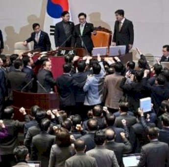 Drama Politik Korsel Tak Berkesudahan, Giliran Presiden Sementara Han Duck-soo Dimakzulkan