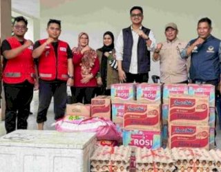 Legislator NasDem Teguh Iswara Salurkan Bantuan untuk Korban Banjir Kabupaten Barru: Saya Turut Prihatin!