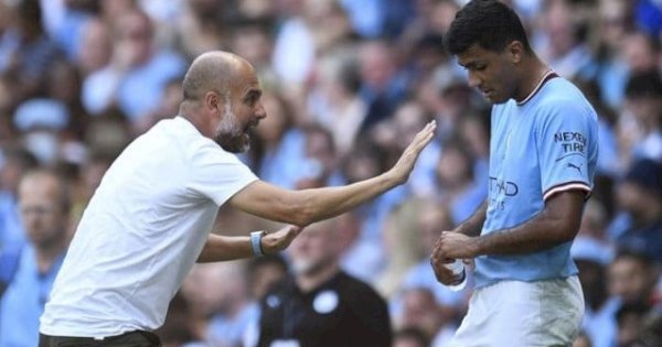 Lagi Sekarat, City Dipusingkan Cedera-Bursa Transfer Jadi Solusi Guardiola: Ini Sebuah Masalah