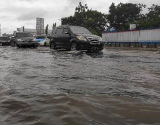 BPBD Akui Kekurangan Stok Logistik di Saat Banjir Ancam Sulsel, Legislator NasDem: Cari Jalan Keluar, Jangan Tinggal Diam!