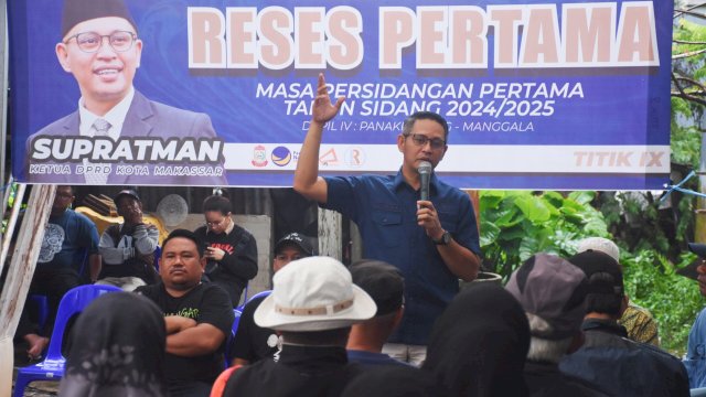 Ketua DPRD Makassar Supratman saat reses di Manggala.