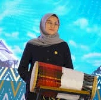 Hadiri Lepas Ekspor Komoditas Unggulan, Ketua Komisi B DPRD Sulsel Azizah Irma Harap Kedepan Bisa Lebih Banyak Lagi