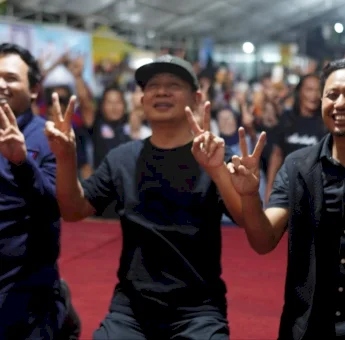 Paslon Ucu-Iwan Resmi Ditetapkan sebagai Bupati dan Wakil Bupati Terpilih Enrekang