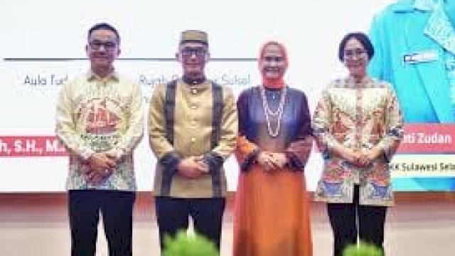 Pj Gubernur Sulsel Prof Zudan bersama Istri Ninuk Triyanti Zudan dan Sekda Jufri Rahman.