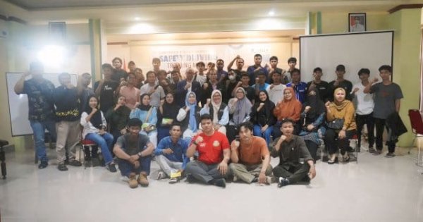 Kalla Translog Kolaborasi PT CLM Laksanakan Program CSR Bertema Gelar Safety Driving