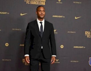 Pesan Pertama Patrick Kluivert Sebagai Pelatih Timnas Indonesia: Misi Kami Lolos ke Piala Dunia!