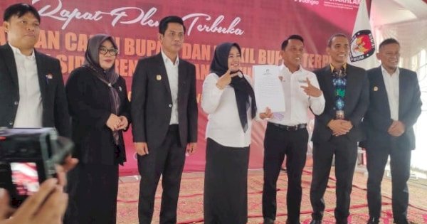 Syaharuddin Alrif-Nurkana’ah Resmi Ditetapkan Jadi Bupati dan Wakil Bupati Sidrap Terpilih Periode 2025-2030