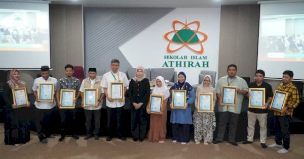 Alhamdulillah! Sekolah Islam Athirah Raih Sertifikat ISO 9001: 2015 dan ISO 21001:2018