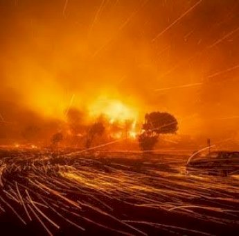 Los Angeles &lsquo;Kiamat&rsquo;, Kebakaran Menggila-Rumah Artis Hollywood Jadi Abu