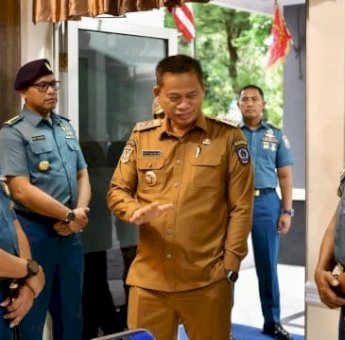 Prof Fadjry Djufry Kenang Masa Kecil dan Lihat Layanan Hyperbaric Chamber RSAL di Lantamal VI Makassar