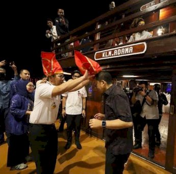 Menteri Kebudayaan Fadli Zon Apresiasi Danny Pomanto Hidupkan Kapal Pinisi di Pantai Losari, Perkenalkan Warisan Budaya Dunia