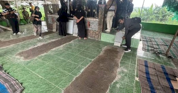 Geger! Belasan Makam Palsu di Barat Situs Kumitir Mojokerto Dibongkar
