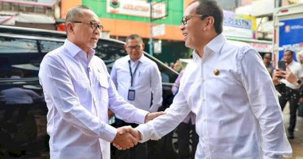 Didampingi Danny Pomanto Tinjau Harga Pangan, Zulkifli Hasan: Harga Lebih Rendah!